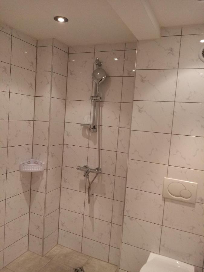 Weisser Schwan Белият Лебед Shkorpilovtsi Exteriör bild